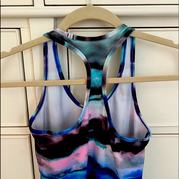 Ivivva tank top! Size 14. - Picture 2 of 2